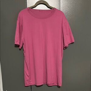 Men's Lululemon tee